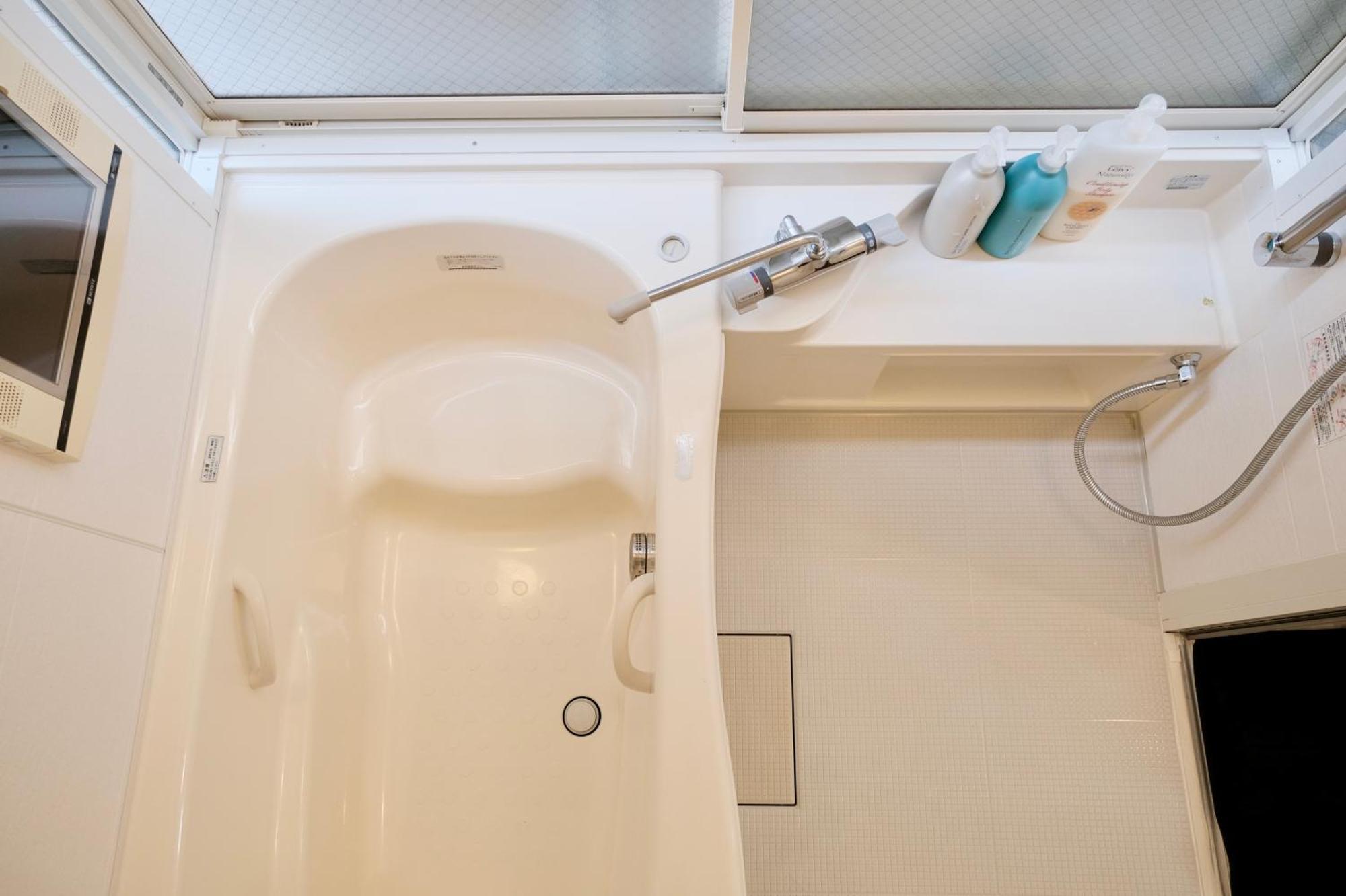 100㎡ Cozy In Shinjuku｜jr Shin-okubo Sta. 7mins.